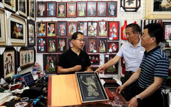 凤翔泥塑：小“泥货” 大作为